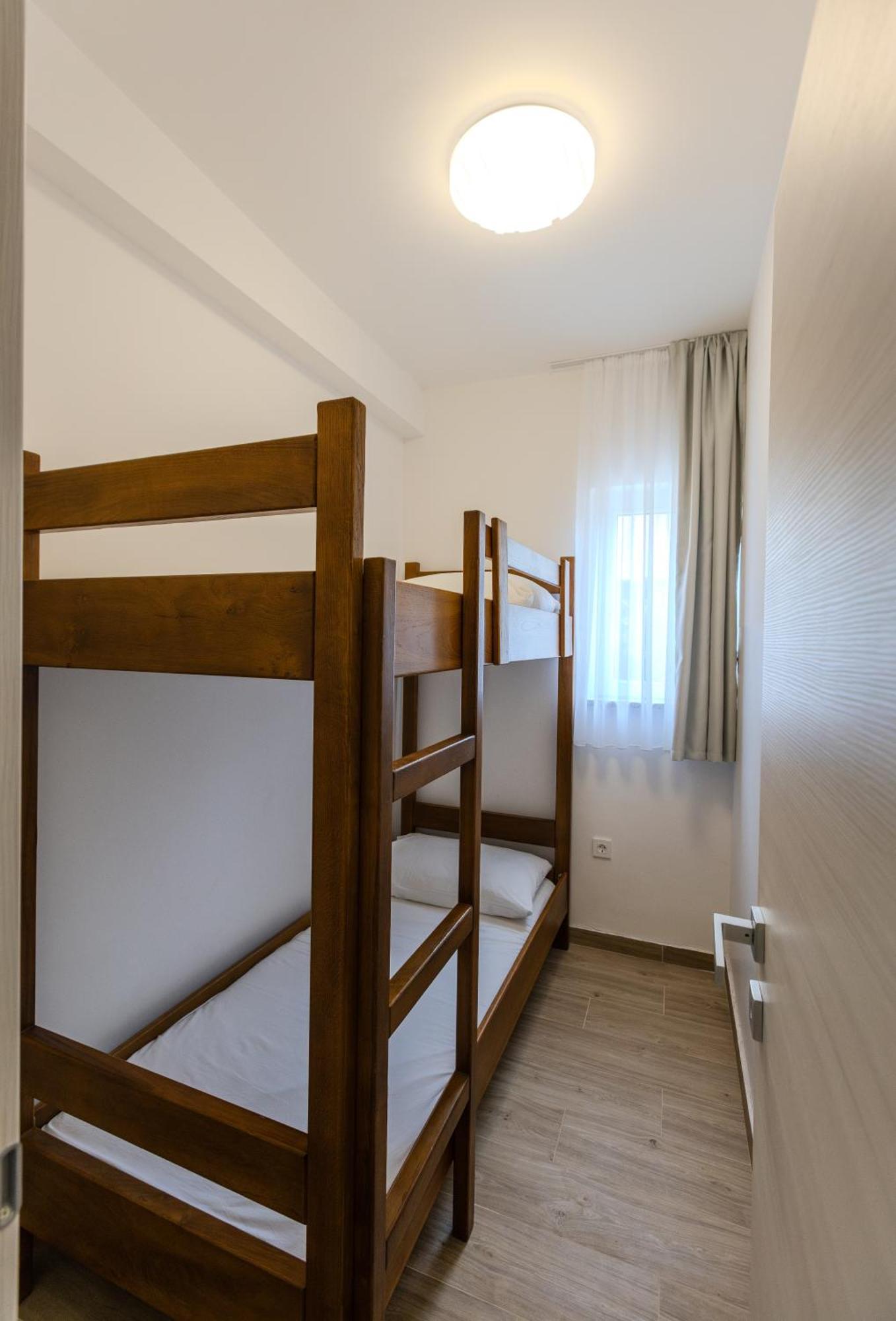 Apartments Lorena Privlaka  Exterior foto
